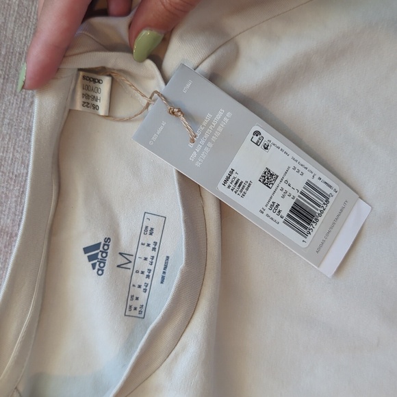 Adidas t-shirt - Picture 2 of 3